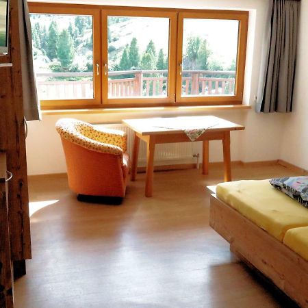 Haus Soldanella Appartement Vent Buitenkant foto