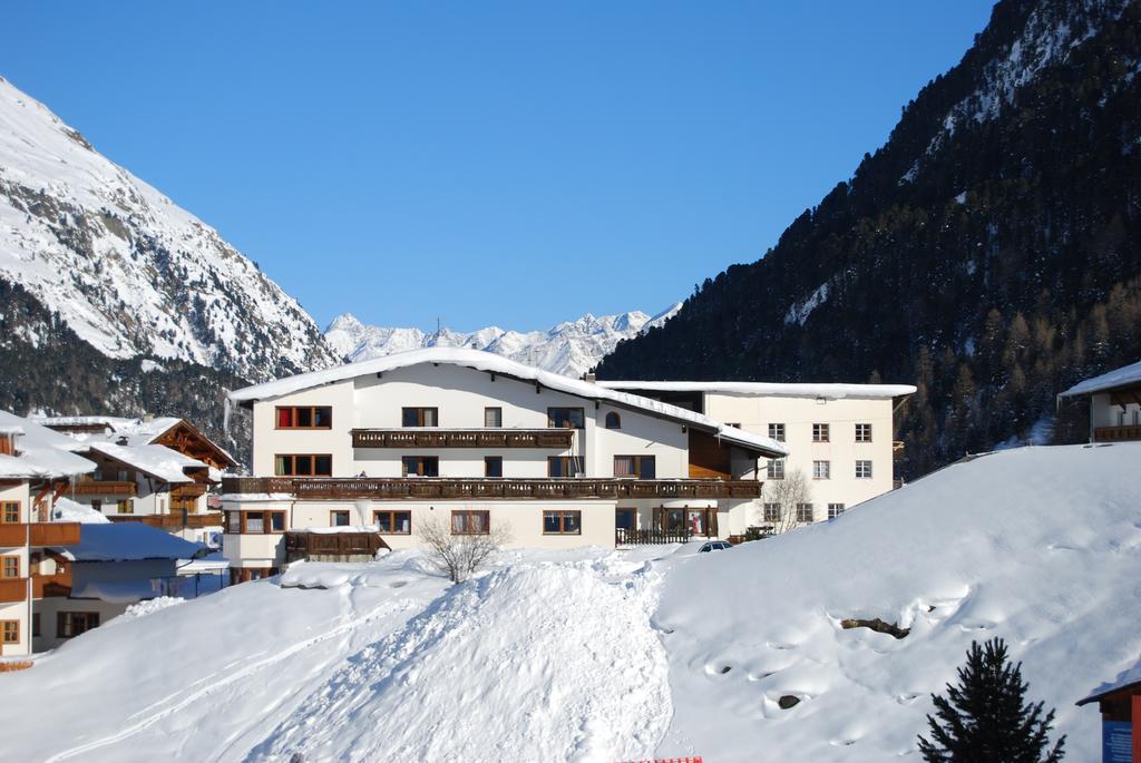 Haus Soldanella Appartement Vent Buitenkant foto