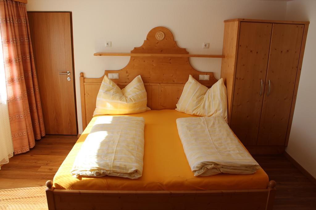 Haus Soldanella Appartement Vent Kamer foto