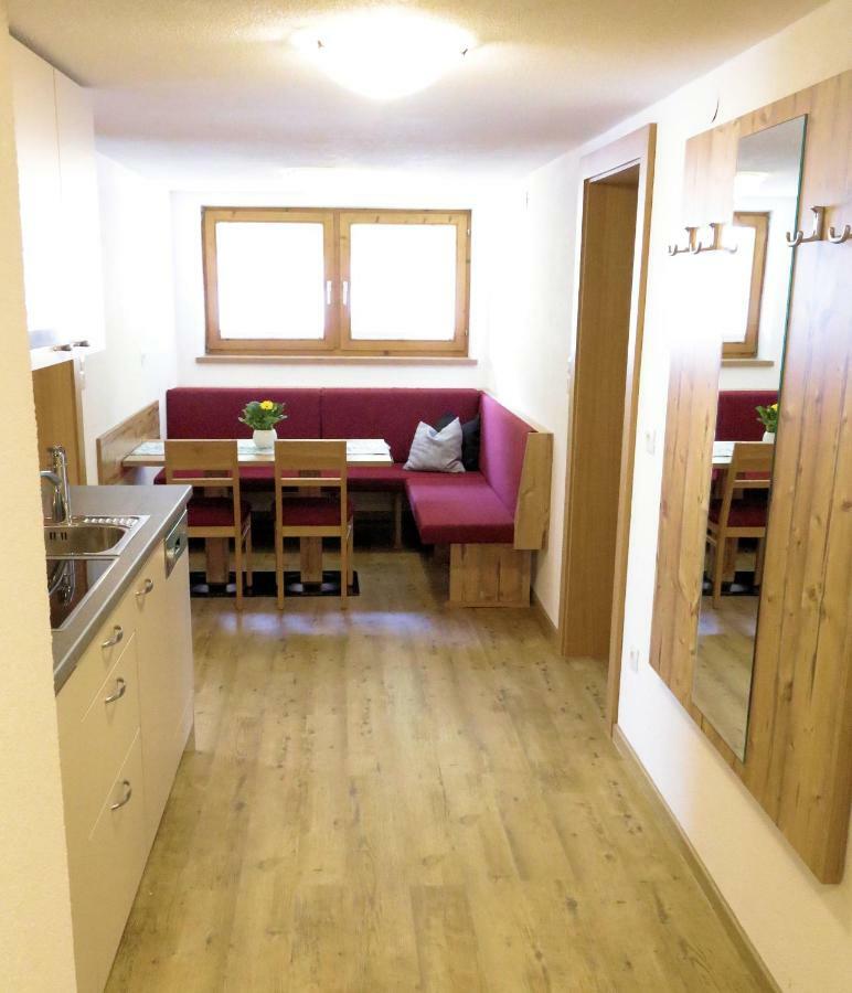 Haus Soldanella Appartement Vent Buitenkant foto